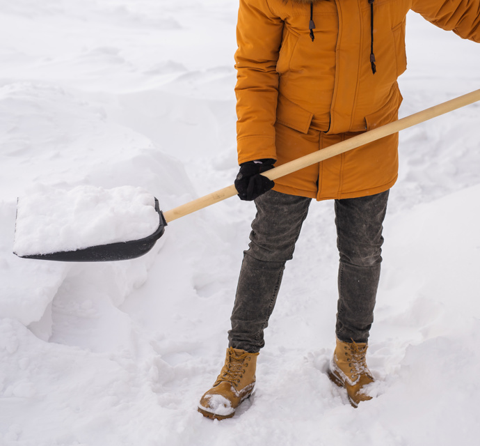 Close Up Man Is Clearing The Snow Near House And O 2026 01 08 22 46 52 Utc