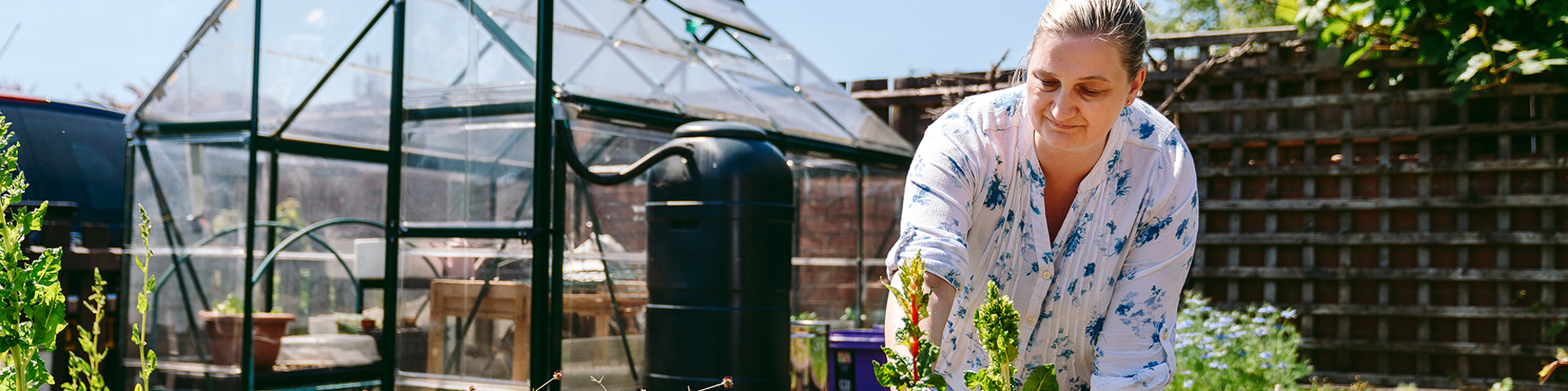 a bromford customer gardening